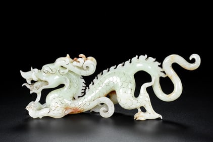 An Exquisite White Jade Dragon Ornament