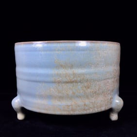 An Exquisite Ru yao Tripod Censer