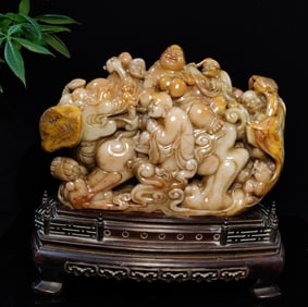 An Exquisite Shoushan Stone Character and Story Pattern Seal Ornament