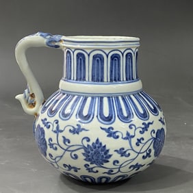 An Exquisite Blue and White Lotus Pattern Ewer
