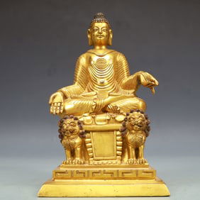 A Exquisite Gilt Bronze Statue of Sakyamuni