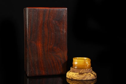 Shoushan Stone Tianhuang Stone Bamboo Pattern Water Pot