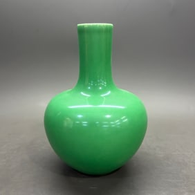 A Rare Melon-Green Glaze Vase