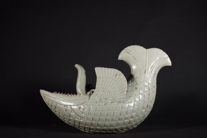 A Exquisite Yue yao Secret Color Celadon Scorpion Fish Cup Washer