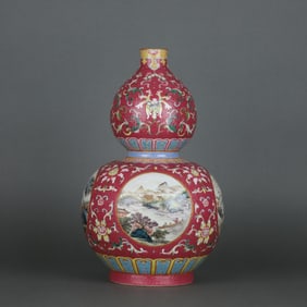 A Exquisite Ruby Red-Glazed Ground Famille-Rose Landscape Pattern Gourd-Shaped Vase