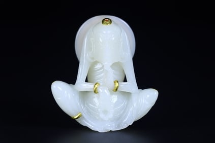 A Exquisite Hotan Jade Gold Wrapped Arhat Ornament