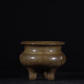 A Exquisite Guan yao Yellow Glazed Ice Crackle Pattern Censer