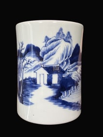 A Exquisite Blue and White Landscape and Figures Pattern Brush Pot