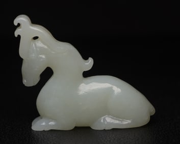 A Exquisite Hotan Jadea Deer-Shaped Ornament