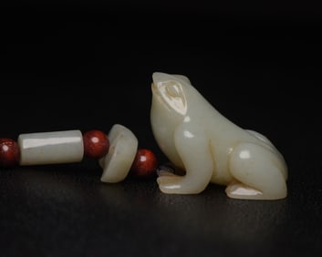 A Exquisite Hotan Jadea Frog-Shaped Ornament