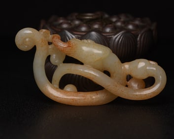 A Exquisite Hotan Jadea Dragon-Shaped Ornament