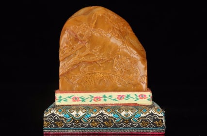 A Exquisite Shoushan Tianhuang Landscape Seal