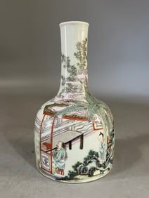 A Exquisite Famille-Rose Figures Pattern Vase