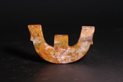 An Archaic Gaogu Jade Three-pronged Ornament