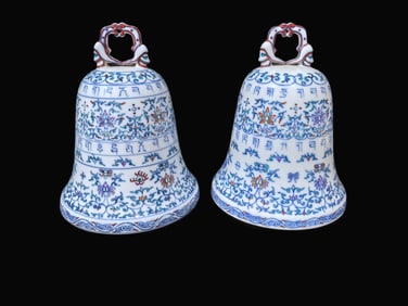 A pair of Exquisite Blue and White Doucai Lotus Flower Pattern Chime