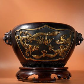 A Exquisite Red Copper Dragon Pattern Relief Gilt Lion-Ear Censer