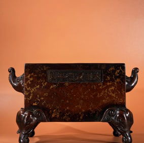 A Exquisite Red Copper Sprinkled Gold Elephant-Ear Censer