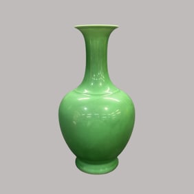 A Rare Melon-Green Glaze Vase