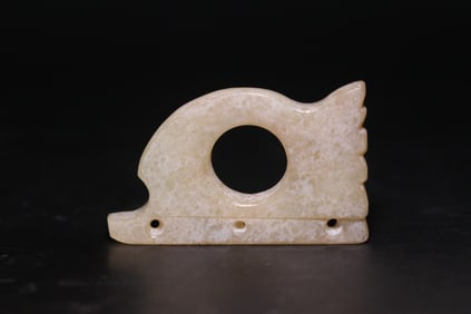 An Archaic Gaogu Jade Dragon Ornament