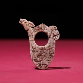 A Rare Hetian Jade Gray Skin Deer Beast Chicken Heart Pendant