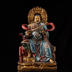 A Exquisite Gilt Bronze Figure Ornament
