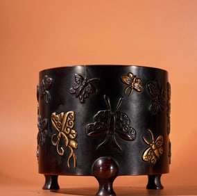 A Exquisite Red Copper Butterfly Relief Gilt Censer