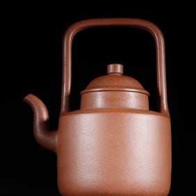 A Exquisite Purple Sands Lift Beam Ewer