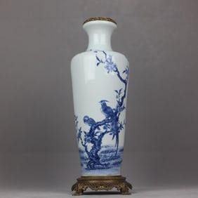 A Exquisite Blue and White Inlaid Copper Flower Bird Pattern Vase