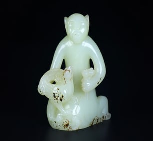 A Exquisite Hotan Jade Figure Ornament