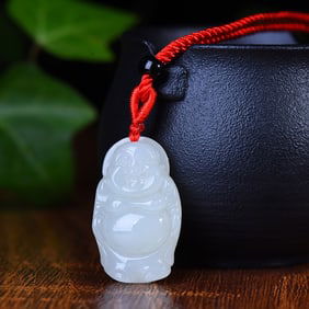 A Exquisite Hotan Jade Buddha Pendant