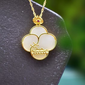 A Exquisite Silver Inlaid Hotan Jade Clover-shaped Pendant