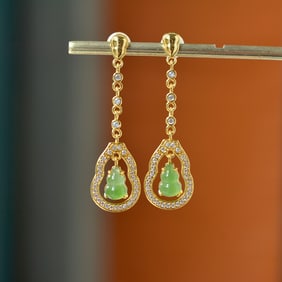 A pair of Exquisite Silver Inlaid Jasper Gourd-shaped Earring