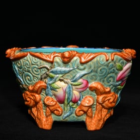 An Exquisite Enamel Painted Gold Bats and Peach Pattern Censer
