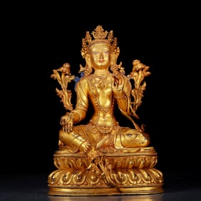 An exquisite gilt bronze statue of green Tara