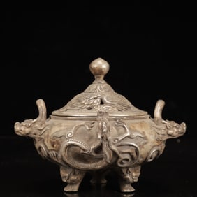 An Exquisite Silver Dragon Pattern Double-Ears Beast-legs Censer