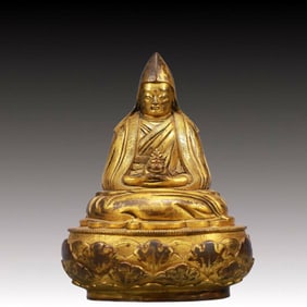 A Solemn Gilt Bronze Statue of Tsongkhapa