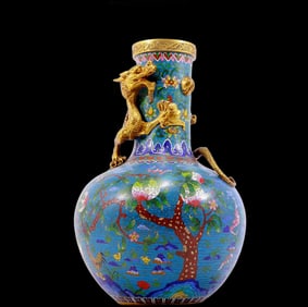 A Magnificent Cloisonne 'Peach' Vase