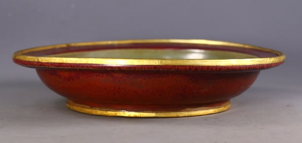 An Exquisite Jun yao Cover with Gold Phoenix Pattern Plate,Inlaid Gems