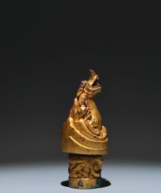 An Exquisite Gilt Bronze Dragon-head Ornament