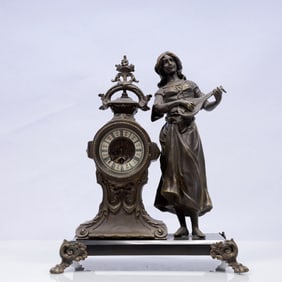 An Exquisite Copper Figure Table Clock Ornament