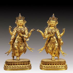 A Pair of Solemn Gilt Bronze Statue of Bodhisattva
