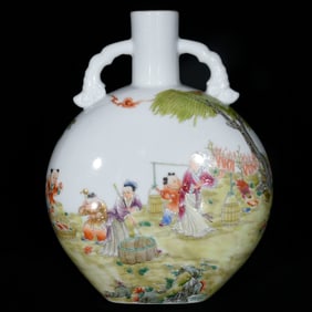 An Exquisite Famille-Rose Painted Gold Character and Story Pattern Double-Ears Vase,With Poem