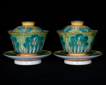 A Pair of Exquisite Enamel Painted Gold Cabbage Pattern Cups,With Tray