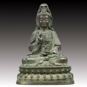 A Solemn Bronze Statue of Avalokitesvara