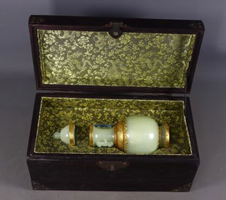 An Exquisite White Jade Covered silver-gilt Vase