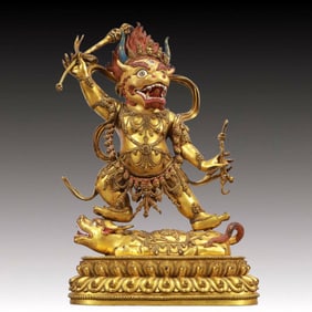A Solemn Gilt Bronze Statue of Vajra