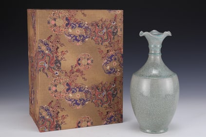 An Exquisite Ru yao Vase