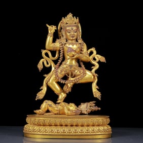 A Solemn Gilt Bronze Inlaid Gems Buddha Statue