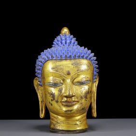 A Solemn Gilt Bronze Statue of Sakyamuni Headed
