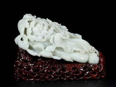 Hetian Jade Cabbage-shaped Ornament